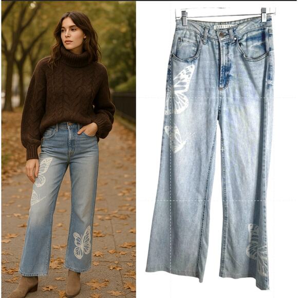 Vintage Y2K Womans 26 Wide Leg BUTTERFLY High Waist Rise Jeans Light Denim Boho - Picture 1 of 6